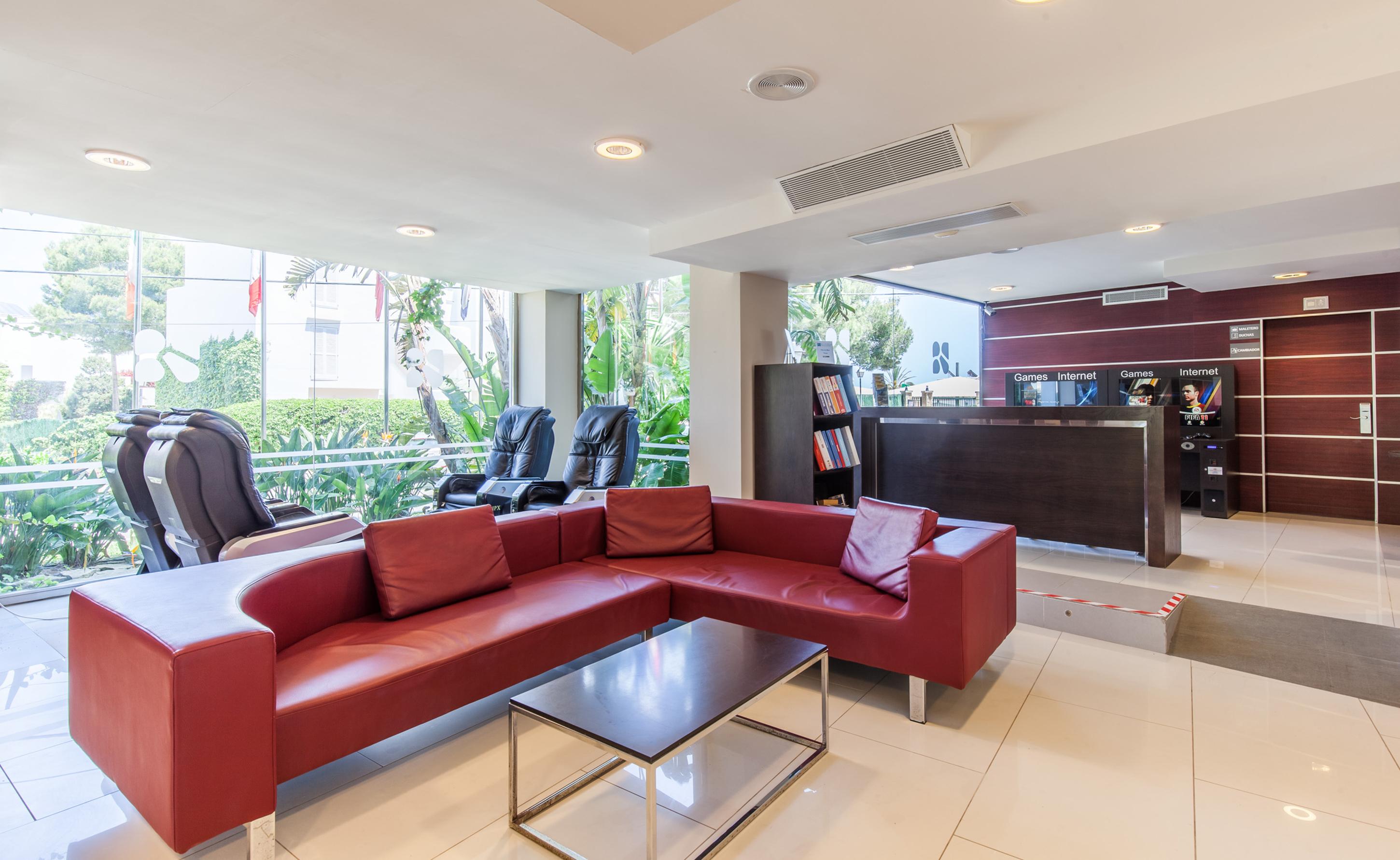 Bluesea Es Bolero Aparthotel Cala d'Or  Bagian luar foto