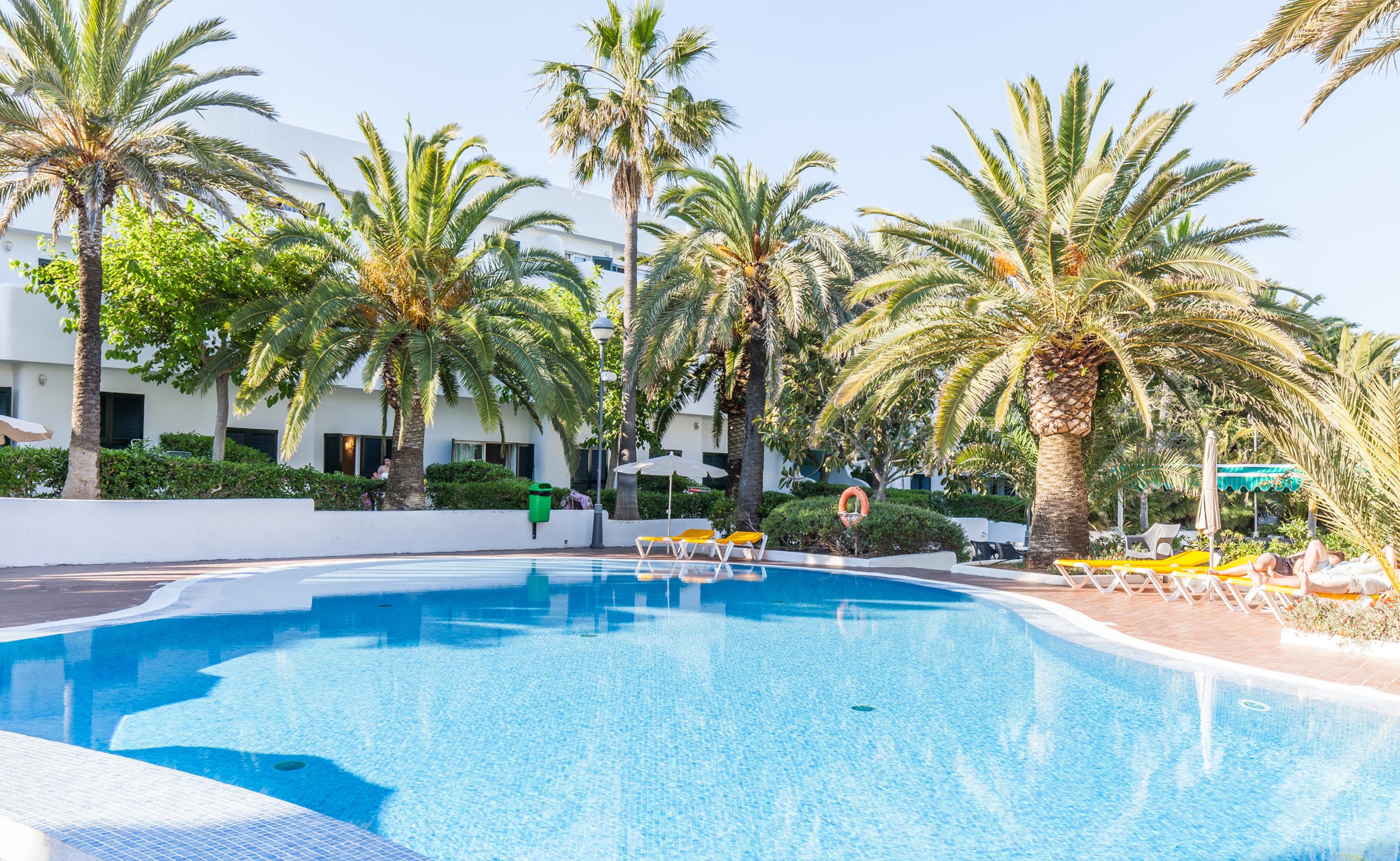 Bluesea Es Bolero Aparthotel Cala d'Or  Bagian luar foto