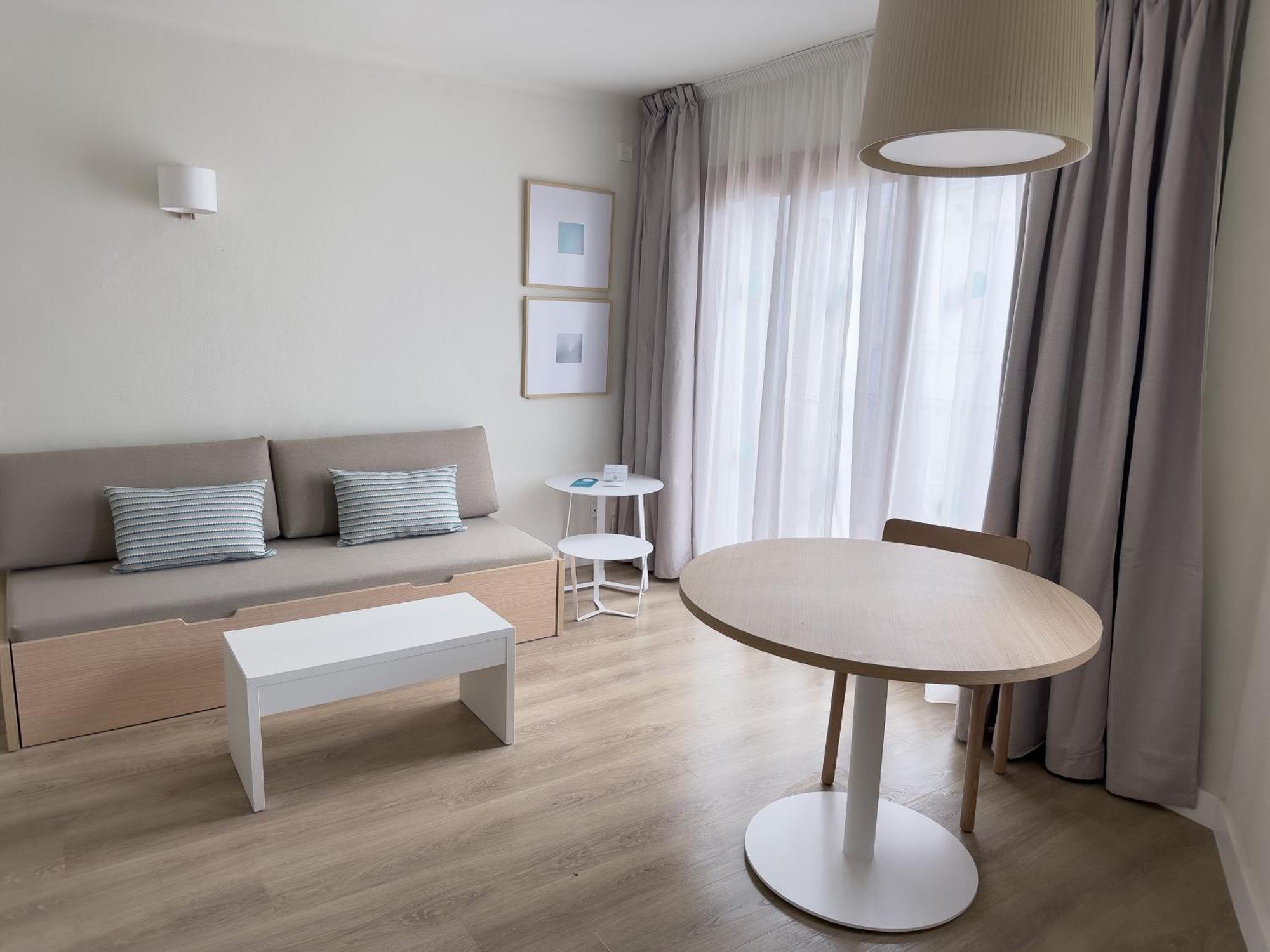Bluesea Es Bolero Aparthotel Cala d'Or  Bagian luar foto