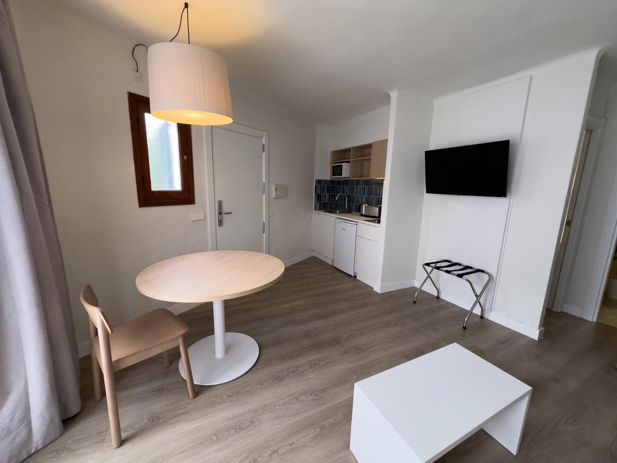 Bluesea Es Bolero Aparthotel Cala d'Or  Bagian luar foto