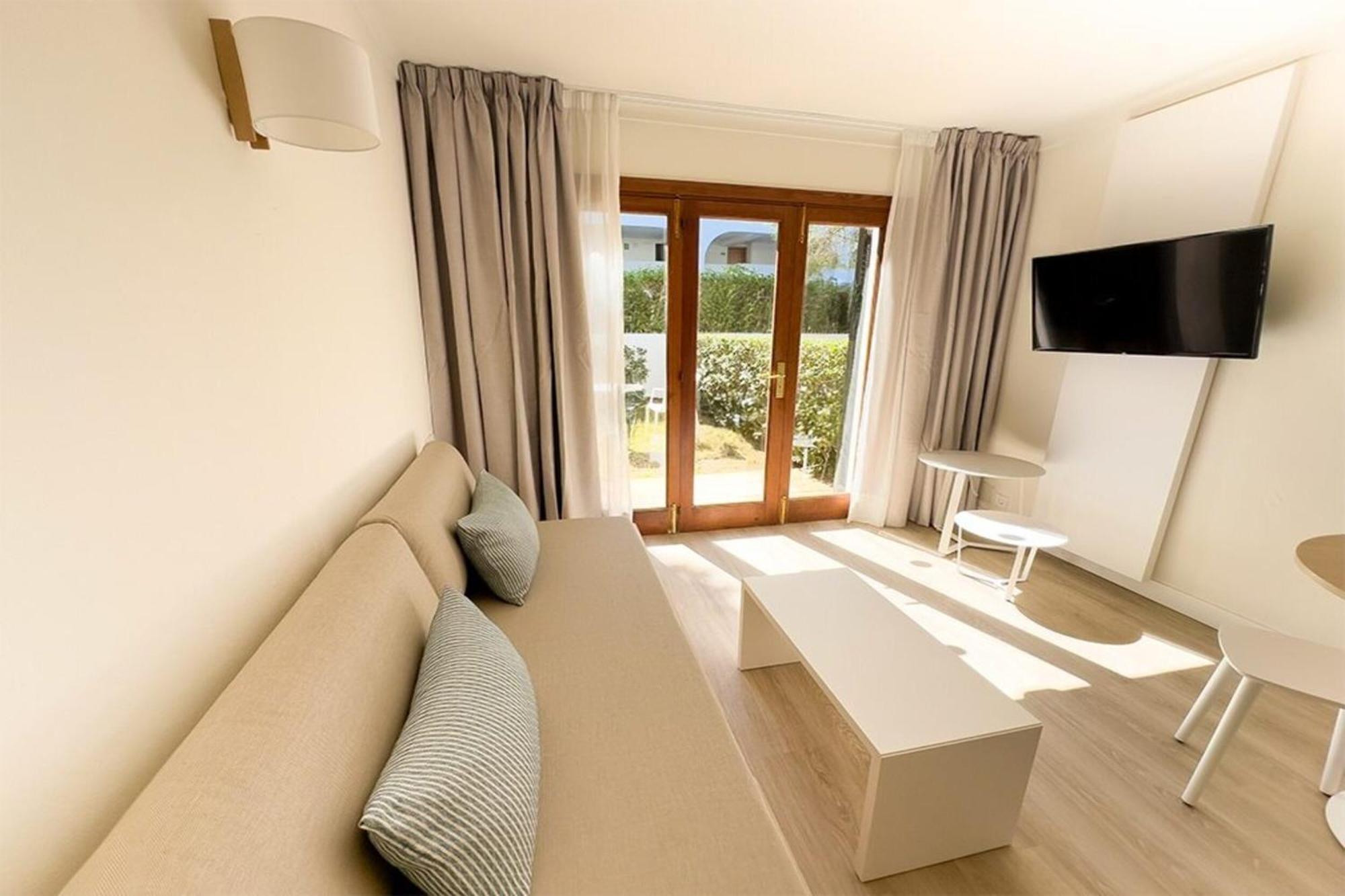 Bluesea Es Bolero Aparthotel Cala d'Or  Bagian luar foto