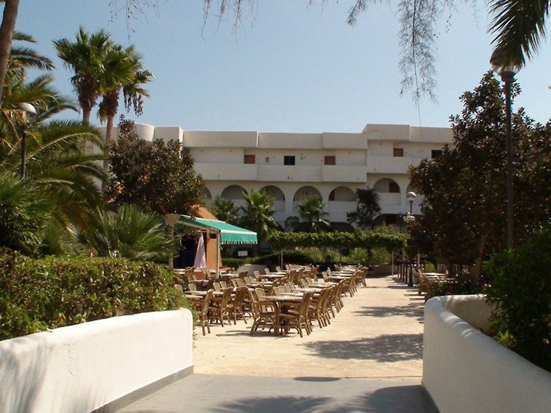 Bluesea Es Bolero Aparthotel Cala d'Or  Bagian luar foto